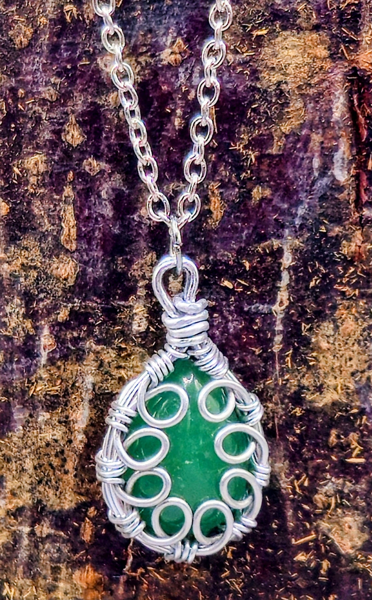 Green wrap pendant