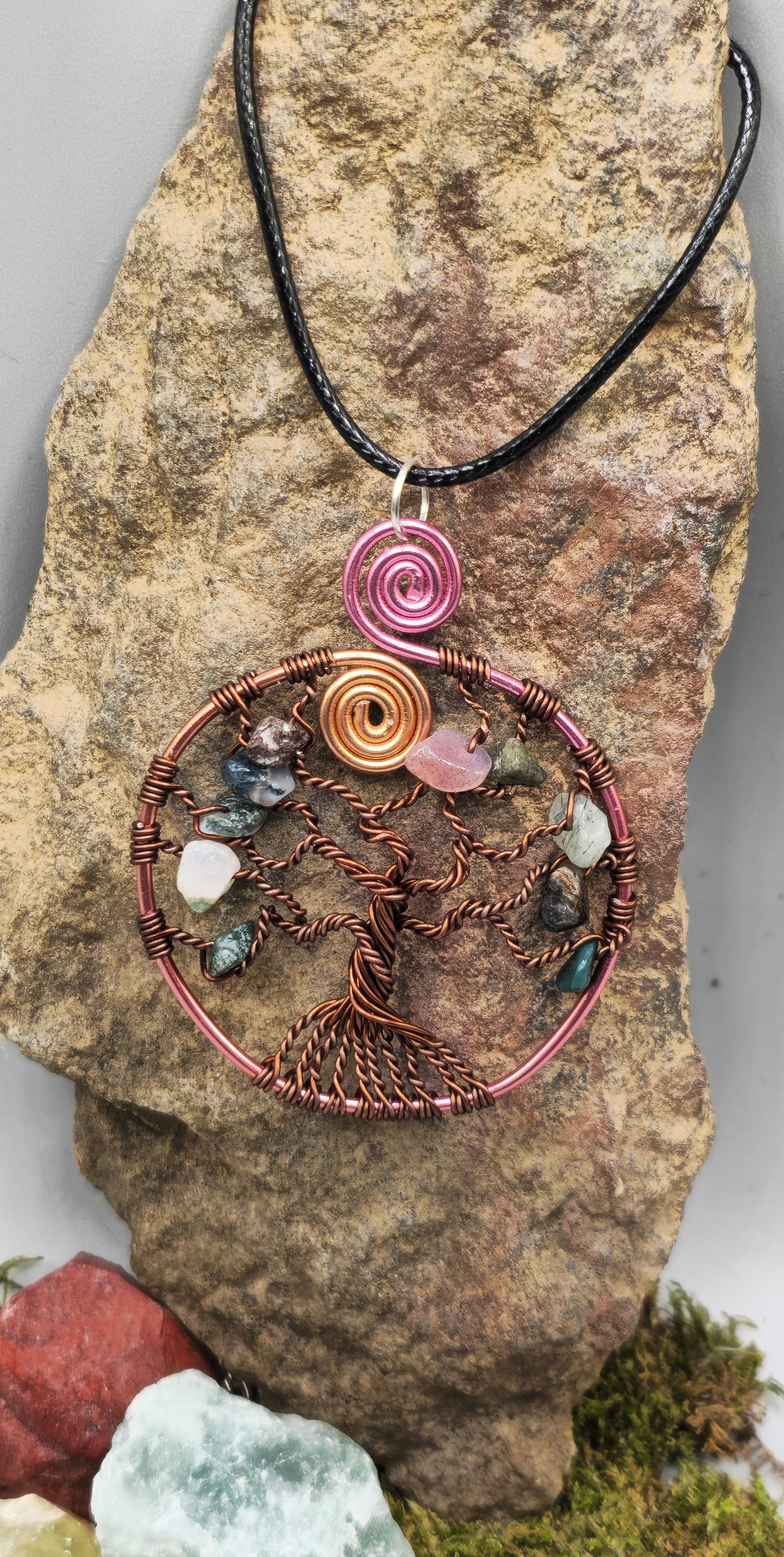 Indian Agate ombre tree of life pendant