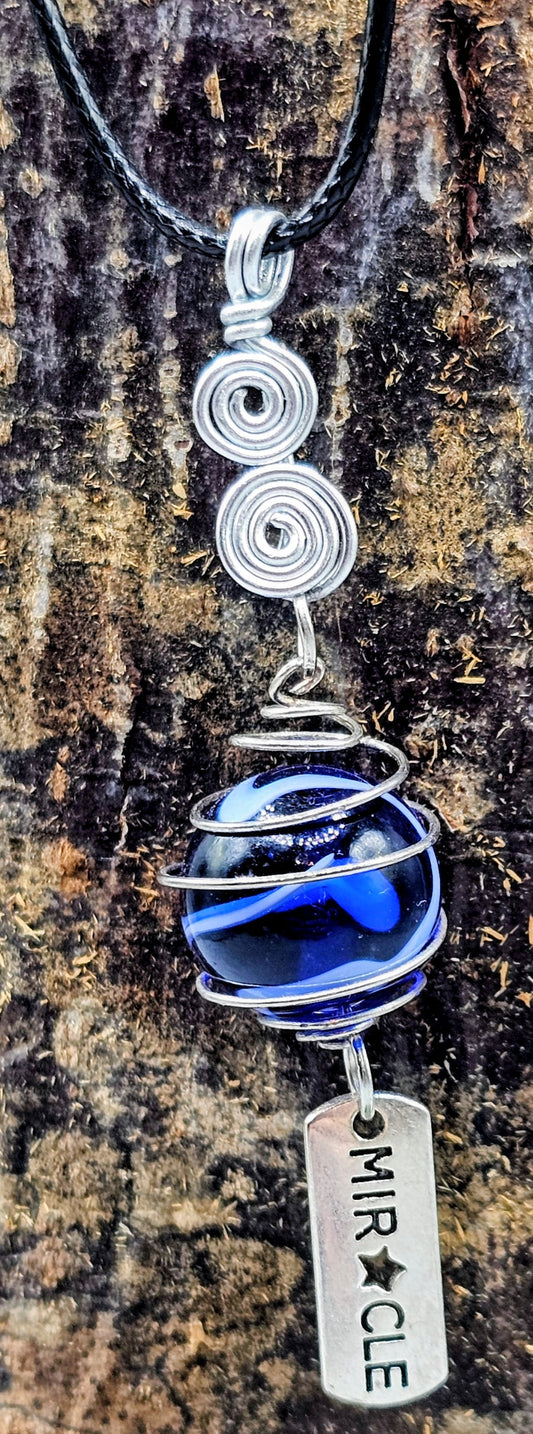 Marble miracle pendant