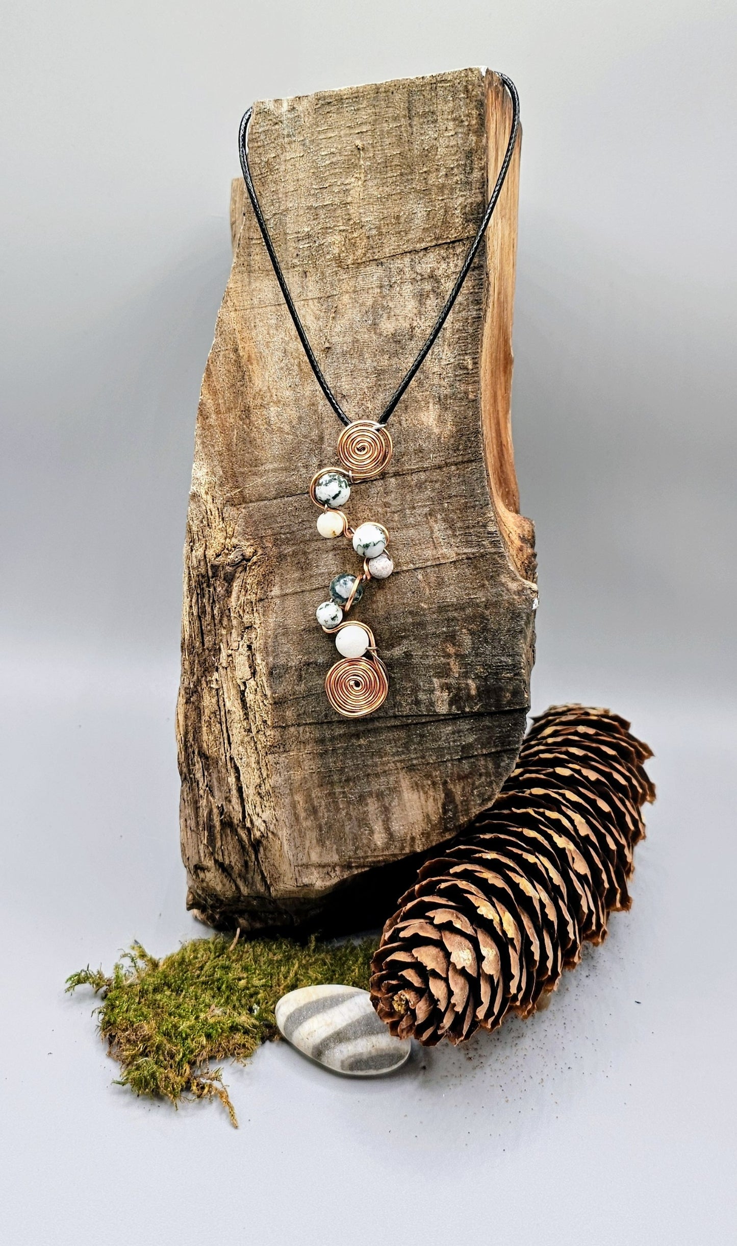 7 Natural Tree Agate bead irregular spiral pendant