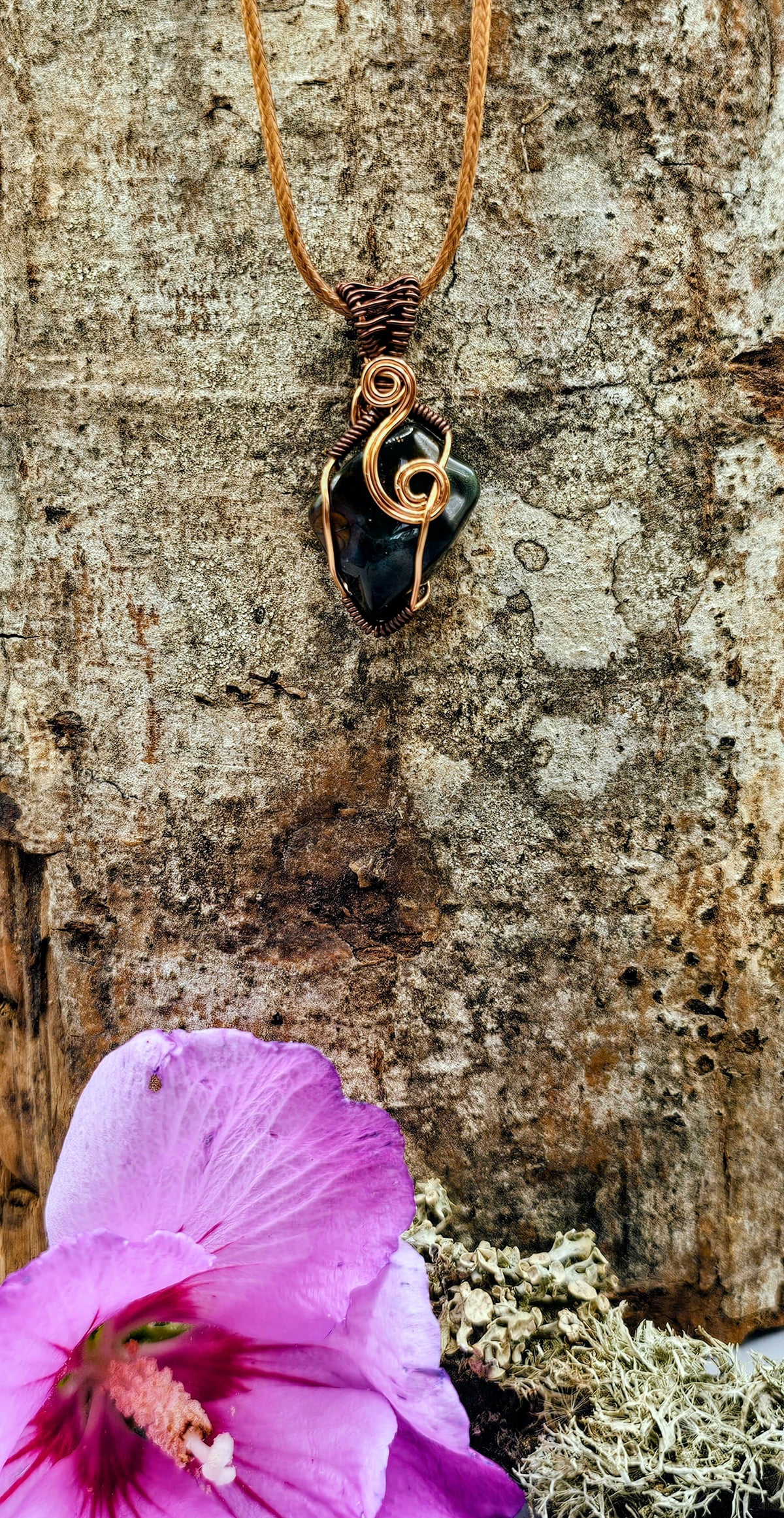 Dragon blood pendant